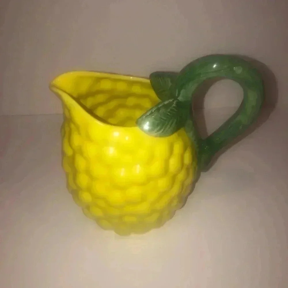 Ceramic lemon pitcher